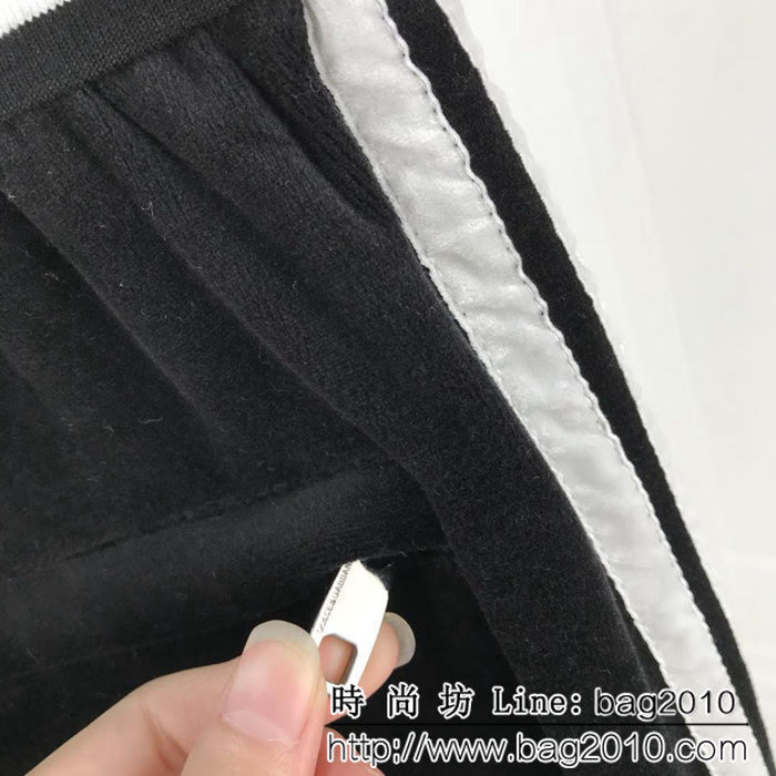 DＧ杜嘉班納 18秋冬新款 進口絲絨字母立體刺繡條紋邊 連帽開衫套裝 情侶款 ydi1177